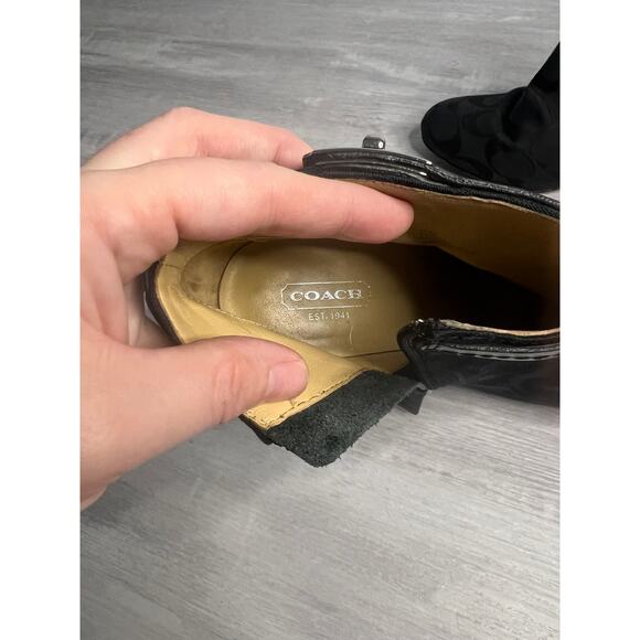 Authentic coach size 6.5 black heeled ankle bootie with silver accent buckle - Picture 7 of 10